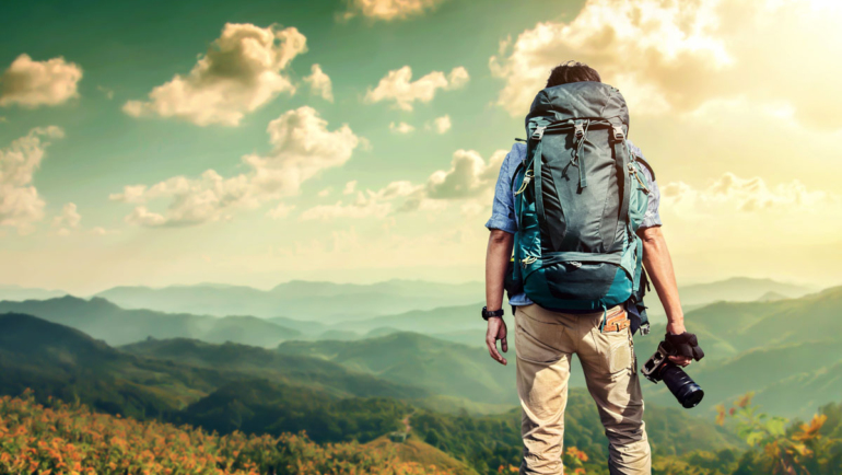 11 Best Gear for Adventure Enthusiasts – Tips For Hardcore Traveler